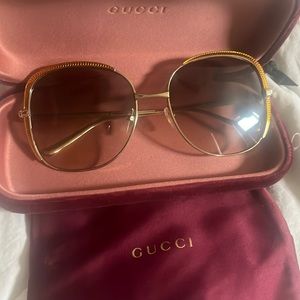 Gucci Sunglasses gg0400s